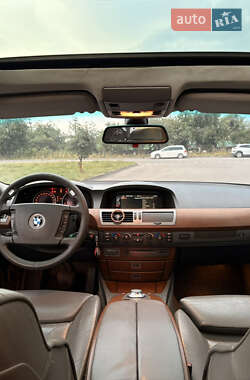 Седан BMW 7 Series 2003 в 