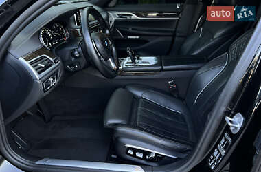 Седан BMW 7 Series 2017 в 