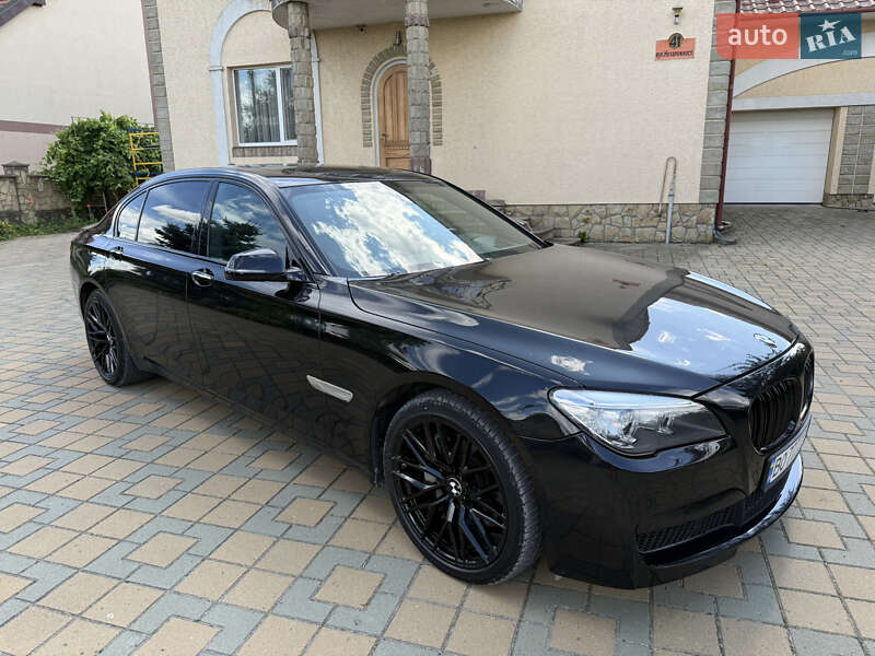 Седан BMW 7 Series 2014 в Тернополі