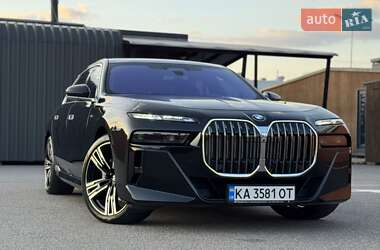 Седан BMW 7 Series 2023 в Киеве