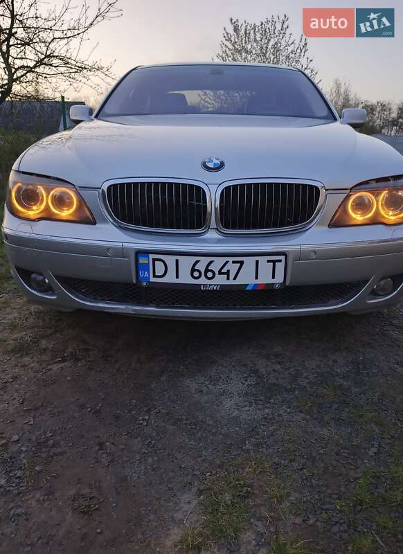 BMW 7 Series 2003
