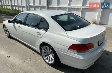 Седан BMW 7 Series 2005 в 