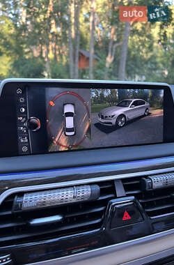 Седан BMW 7 Series 2015 в 