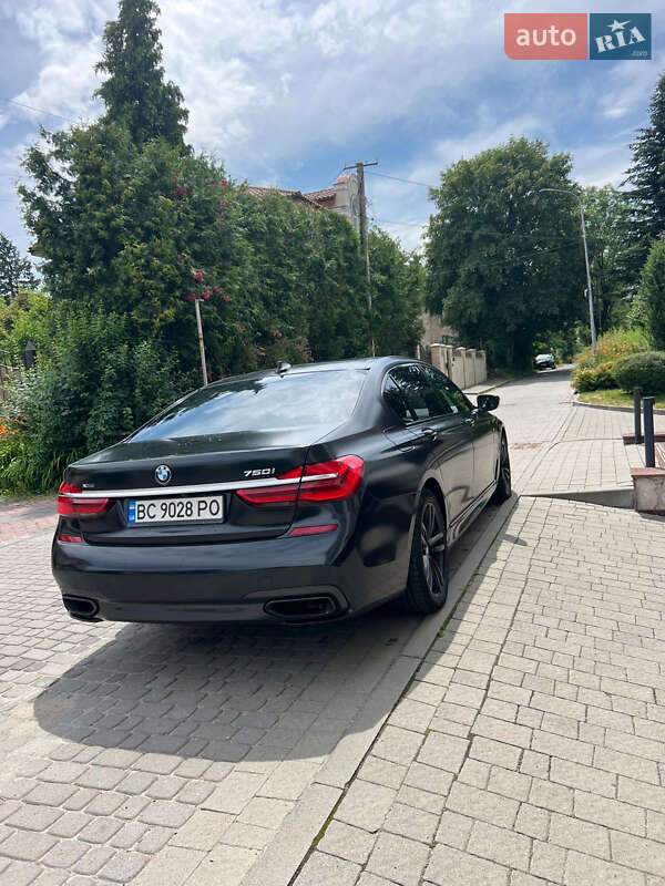 Седан BMW 7 Series 2017 в Львові