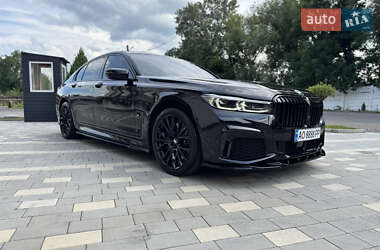 Седан BMW 7 Series 2022 в Мукачево