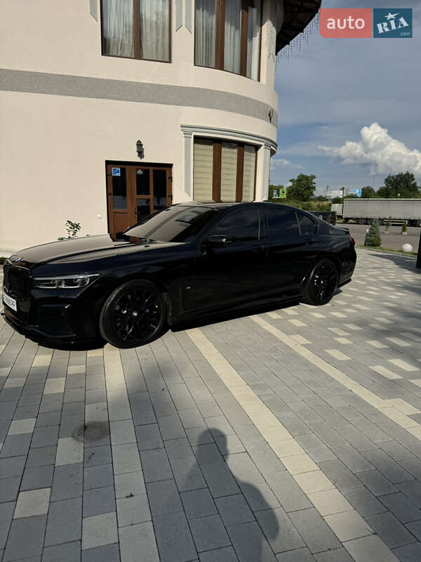 Седан BMW 7 Series 2022 в Мукачево фото 47 Седан BMW 7 Series 2022 в Мукачево