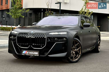 Седан BMW 7 Series 2024 в Киеве