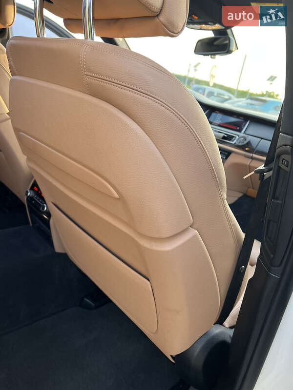 Седан BMW 7 Series 2014 в Львове