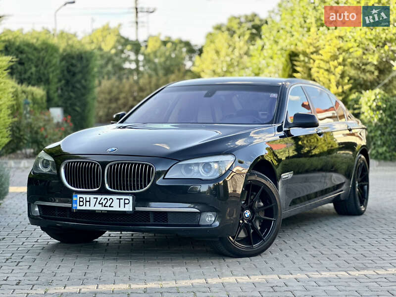 BMW 7 Series 2011