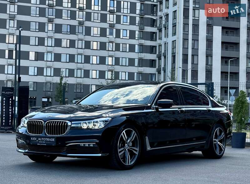Седан BMW 7 Series 2016 в Киеве