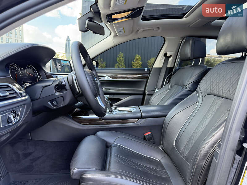 Седан BMW 7 Series 2016 в Киеве
