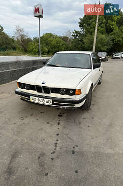 Седан BMW 7 Series 1986 в Харкові