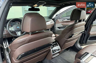 Седан BMW 7 Series 2022 в 