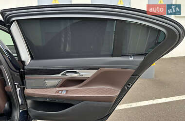 Седан BMW 7 Series 2022 в 