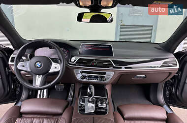 Седан BMW 7 Series 2022 в 