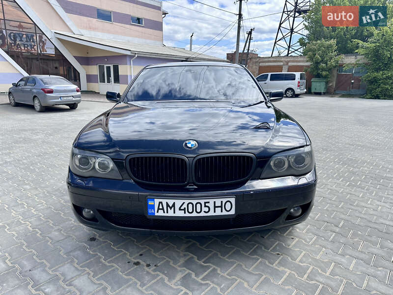 Седан BMW 7 Series 2008 в Радомышле