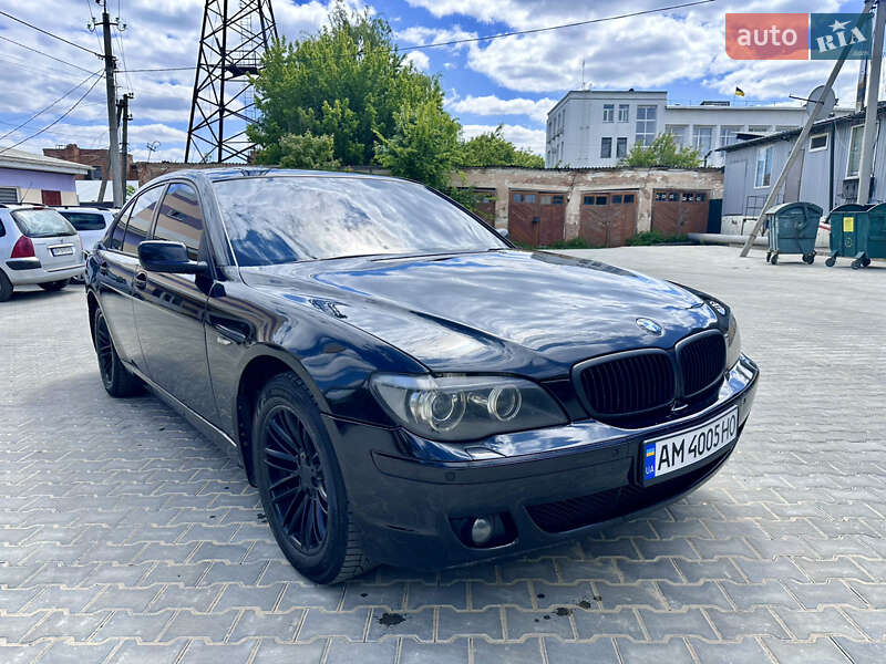 Седан BMW 7 Series 2008 в Радомышле
