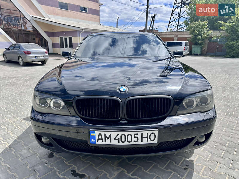 Седан BMW 7 Series 2008 в Радомышле