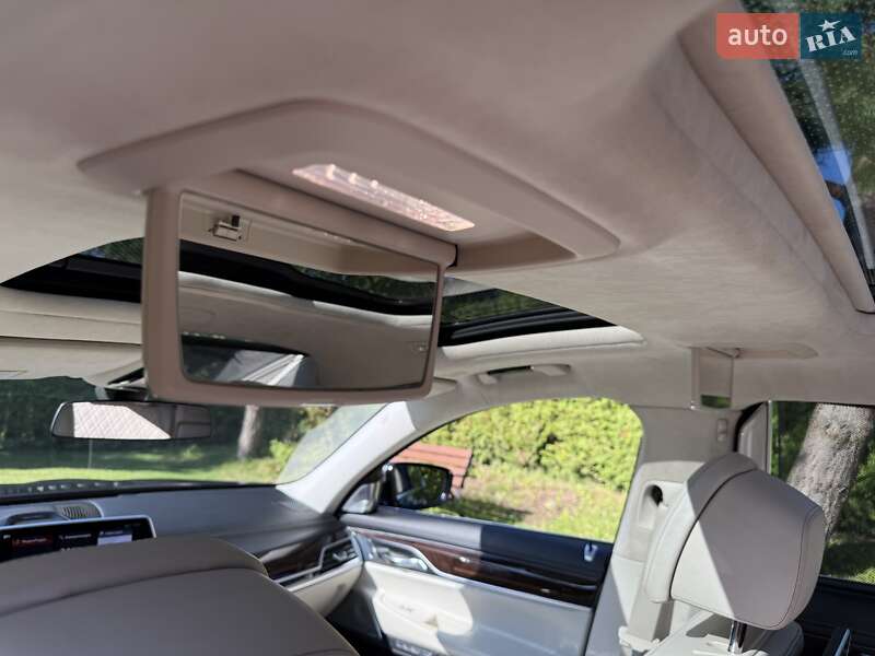 Седан BMW 7 Series 2015 в Львові фото 43 Седан BMW 7 Series 2015 в Львові