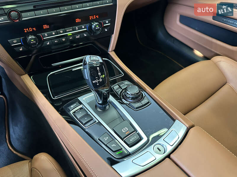 Седан BMW 7 Series 2012 в Киеве
