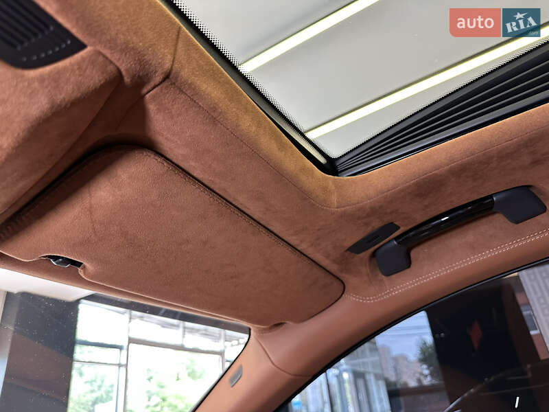 Седан BMW 7 Series 2012 в Киеве