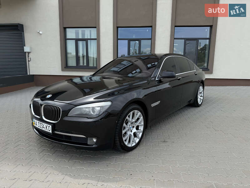 BMW 7 Series 2011