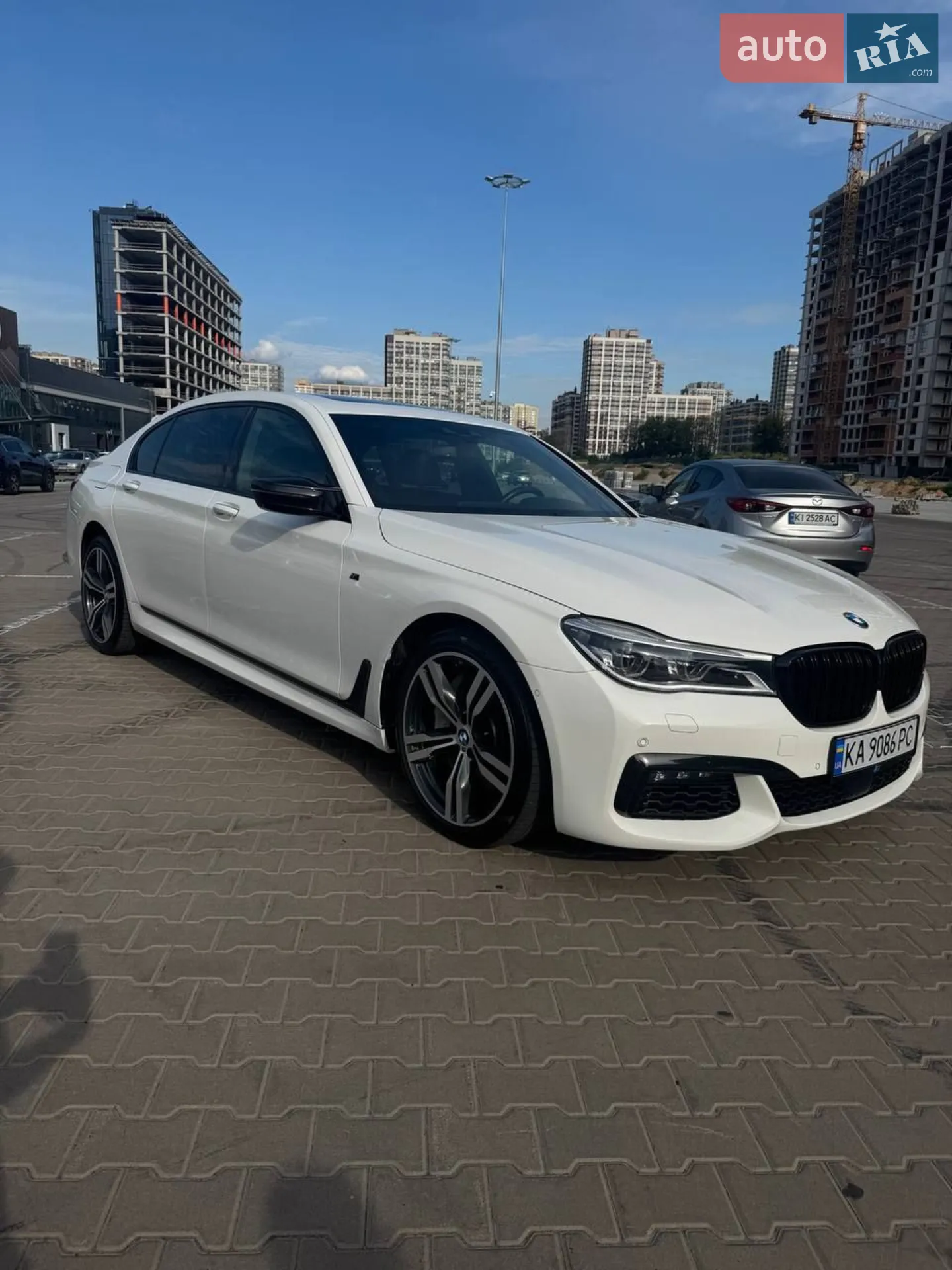 2016 BMW 7er - мініатюра 7