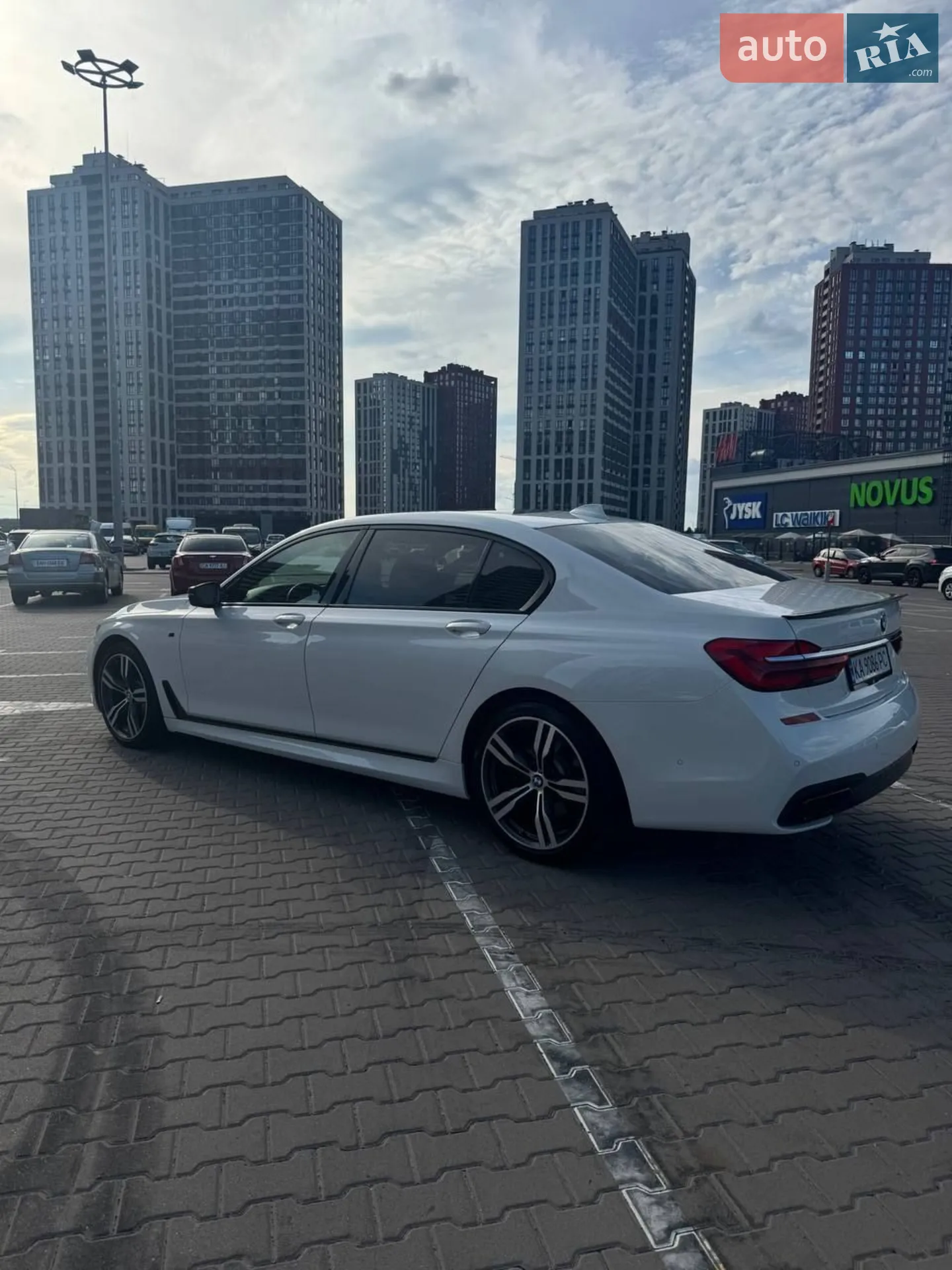 2016 BMW 7er - мініатюра 5