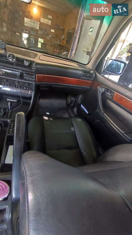 Седан BMW 7 Series 1993 в Кривом Роге