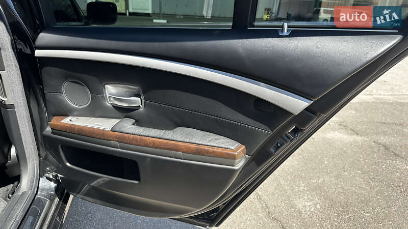 Седан BMW 7 Series 2006 в Николаеве фото 19 Седан BMW 7 Series 2006 в Николаеве