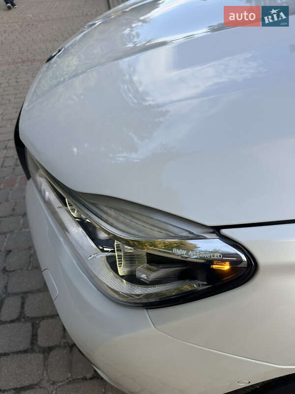 Седан BMW 7 Series 2017 в Львові