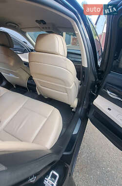 Седан BMW 7 Series 2009 в 