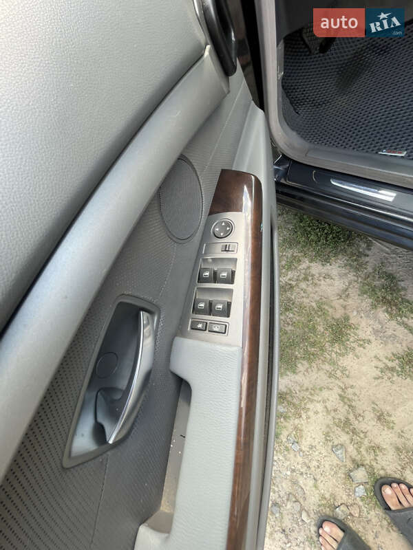 Седан BMW 7 Series 2004 в Чернигове