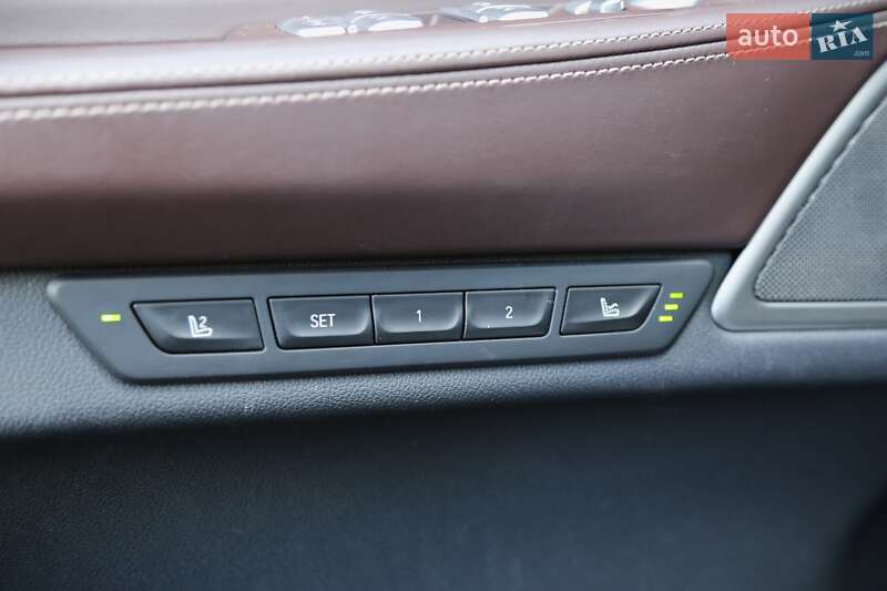 Седан BMW 7 Series 2020 в Києві