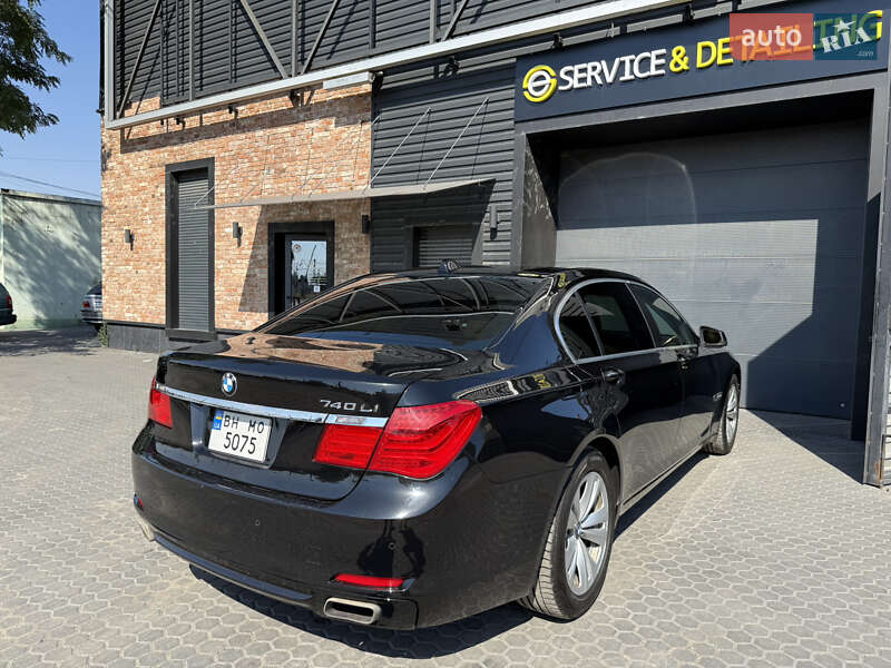 Седан BMW 7 Series 2011 в Одесі