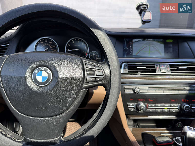 Седан BMW 7 Series 2011 в Одесі
