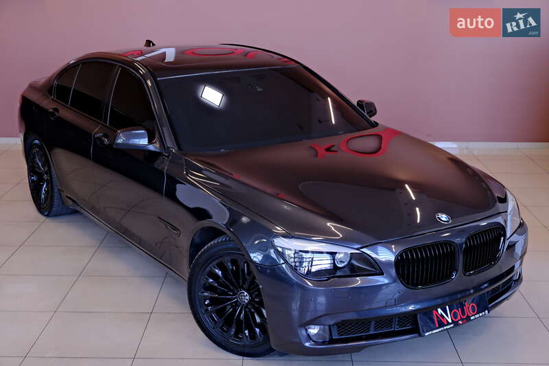 Седан BMW 7 Series 2012 в Одесі