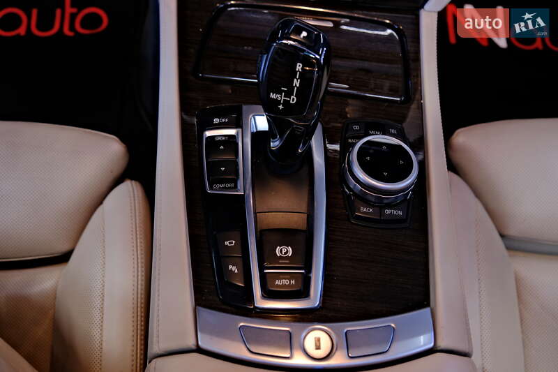 Седан BMW 7 Series 2012 в Одесі