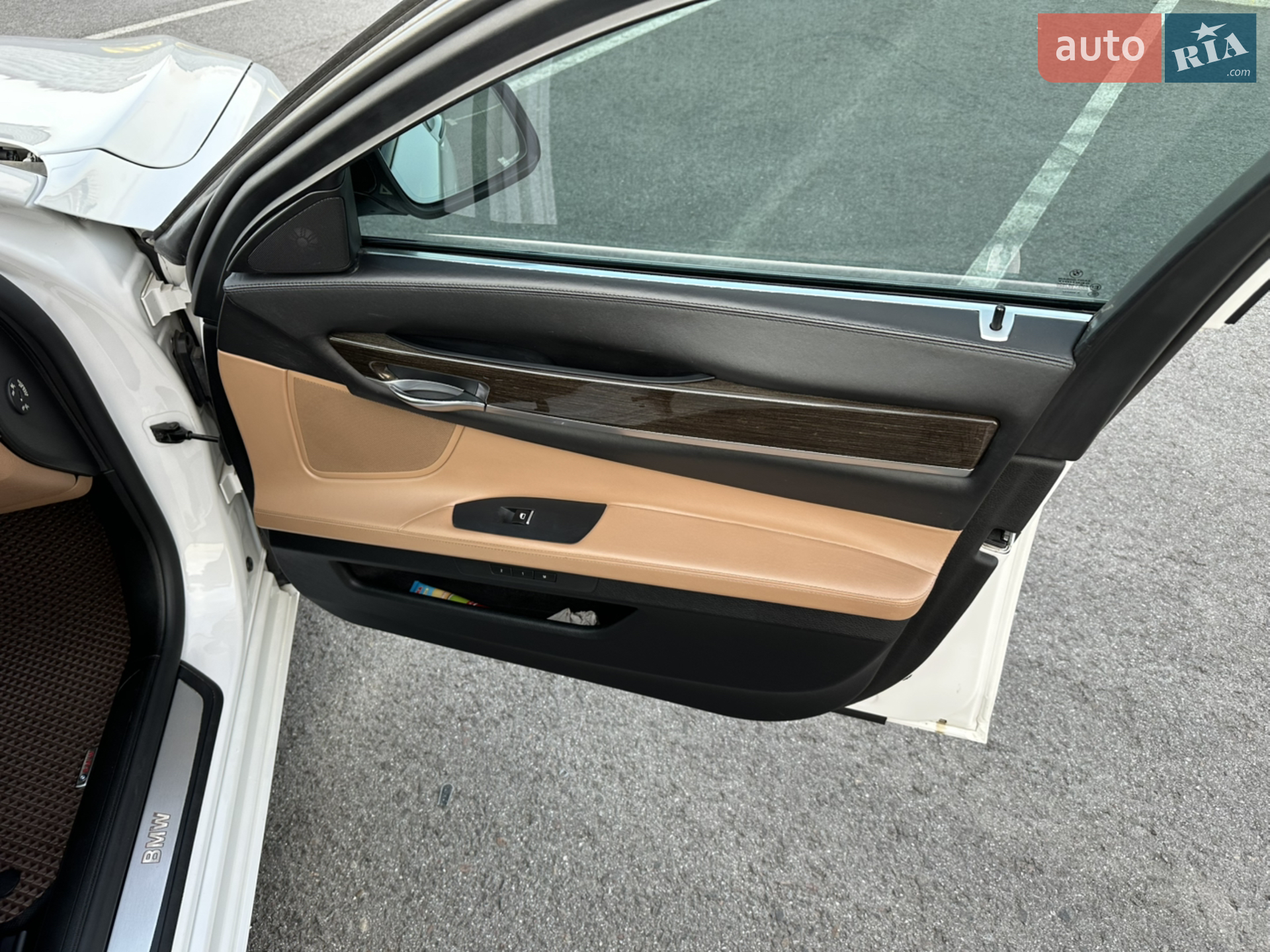 2011 BMW 7er - мініатюра 23