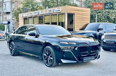 Седан BMW 7 Series 2023 в Києві