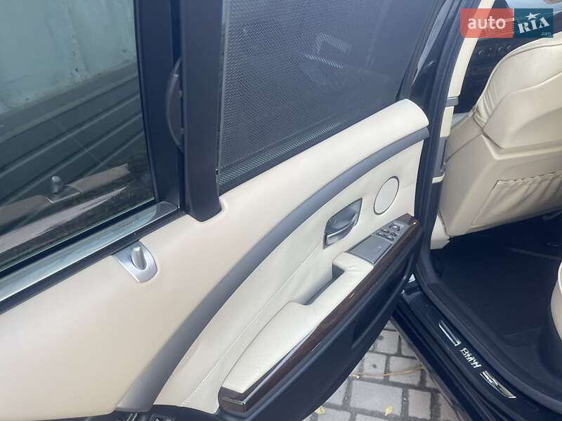 Седан BMW 7 Series 2007 в Днепре