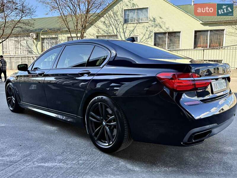Седан BMW 7 Series 2016 в Киеве