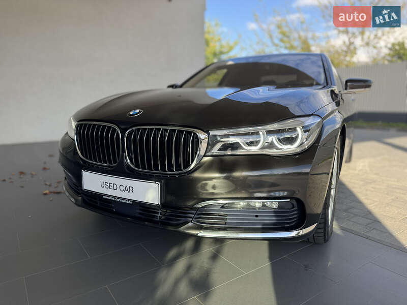 Седан BMW 7 Series 2016 в Ивано-Франковске фото 17 Седан BMW 7 Series 2016 в Ивано-Франковске