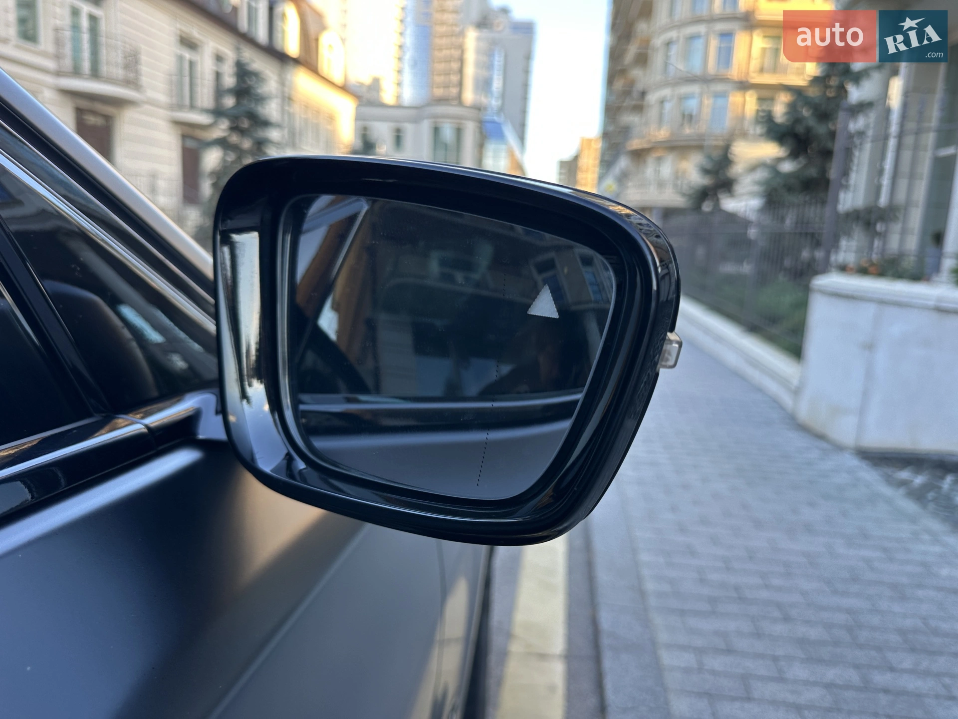 2016 BMW 7er - мініатюра 26