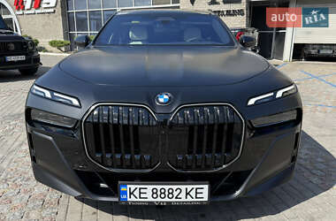 Седан BMW 7 Series 2025 в Днепре