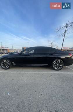 Седан BMW 7 Series 2017 в Киеве