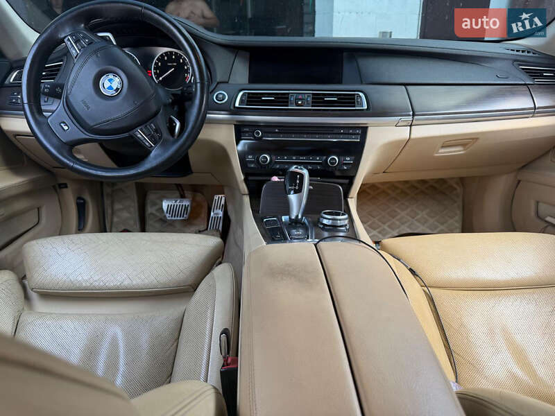 Седан BMW 7 Series 2008 в Харкові