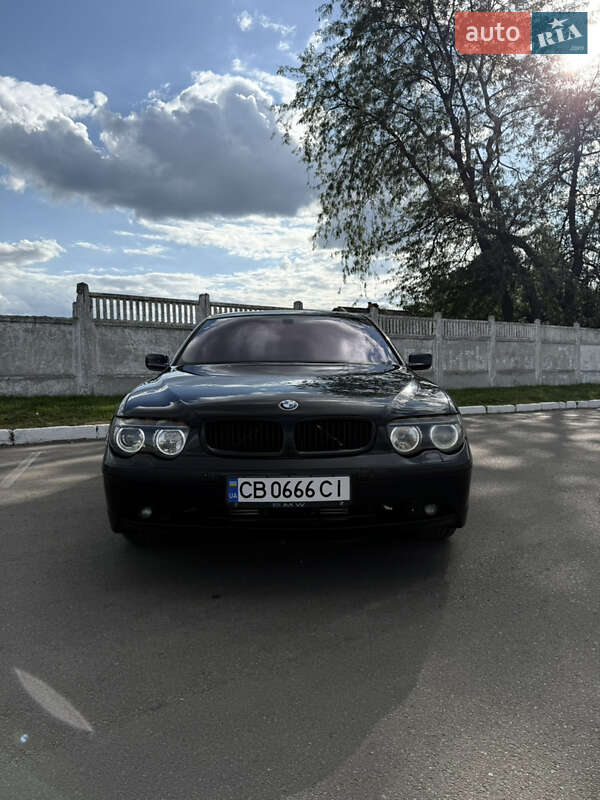 Седан BMW 7 Series 2003 в Прилуках