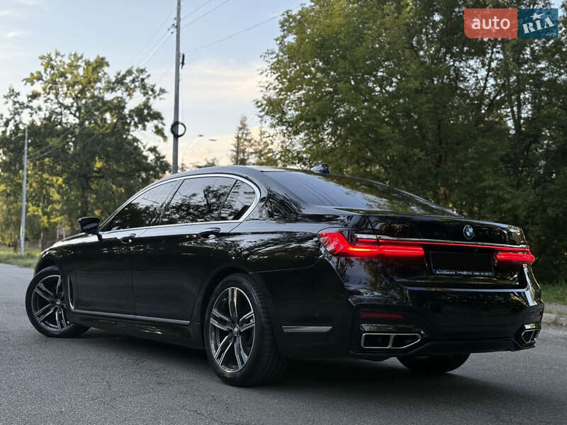 Седан BMW 7 Series 2020 в Києві фото 15 Седан BMW 7 Series 2020 в Києві