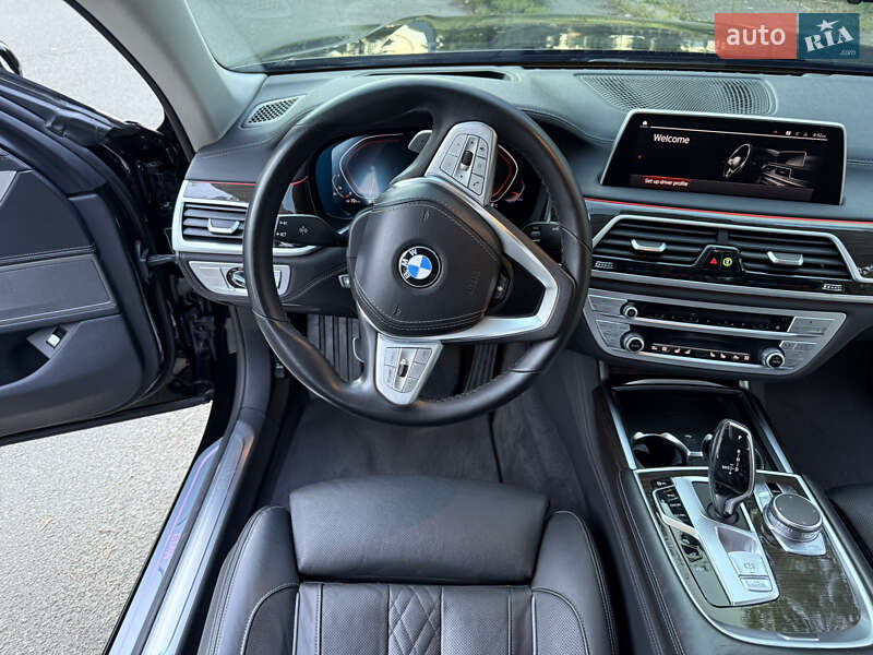 Седан BMW 7 Series 2020 в Києві фото 22 Седан BMW 7 Series 2020 в Києві